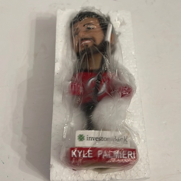 LIMITED EDITION KYLE PALMIERI  BOBBLE HEAD DEVILS - Picture 6 of 11